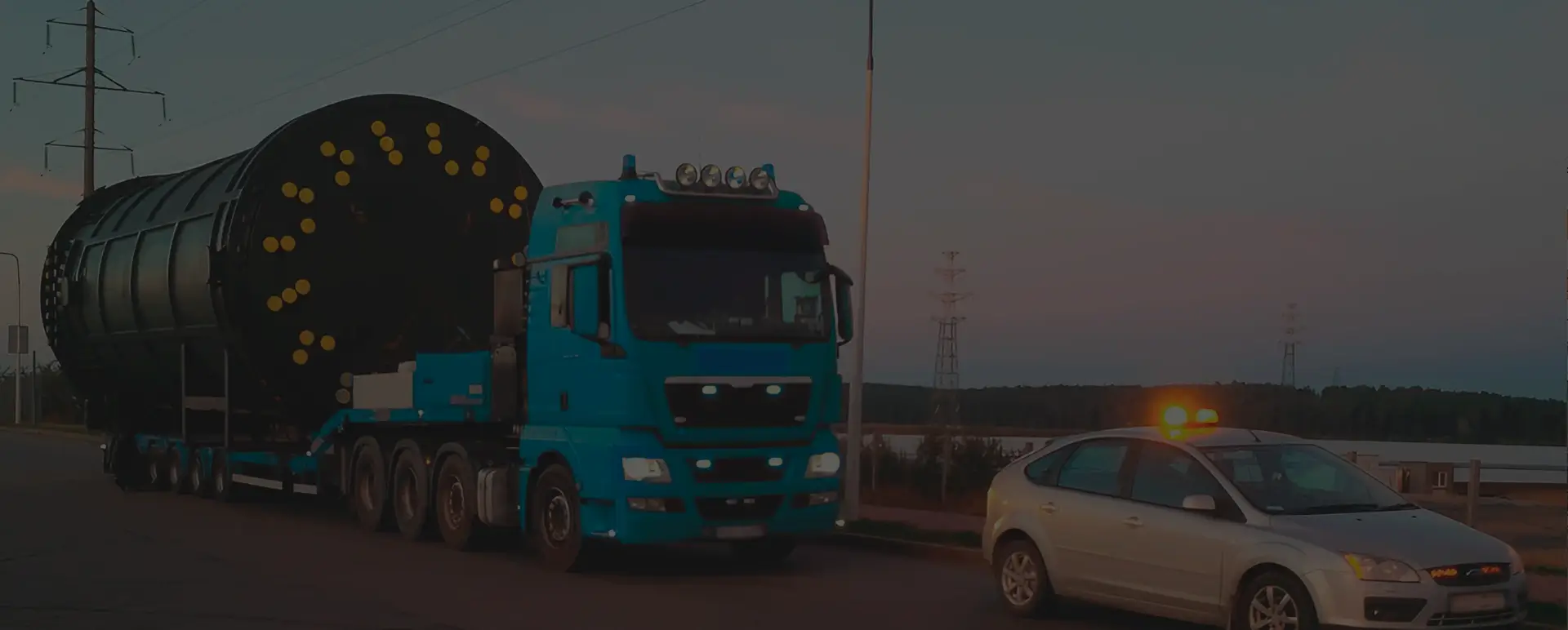 Грузоперевозки особых грузов с большой шириной и высотой в городе Нижний Тагил (Уральский округ - Свердловская область)
